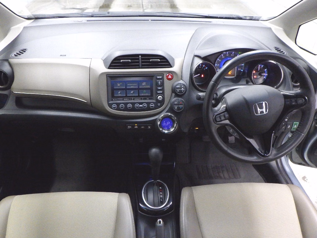 HONDA FIT SHUTTLE