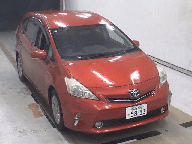 TOYOTA PRIUS ALPHA
