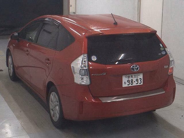 TOYOTA PRIUS ALPHA