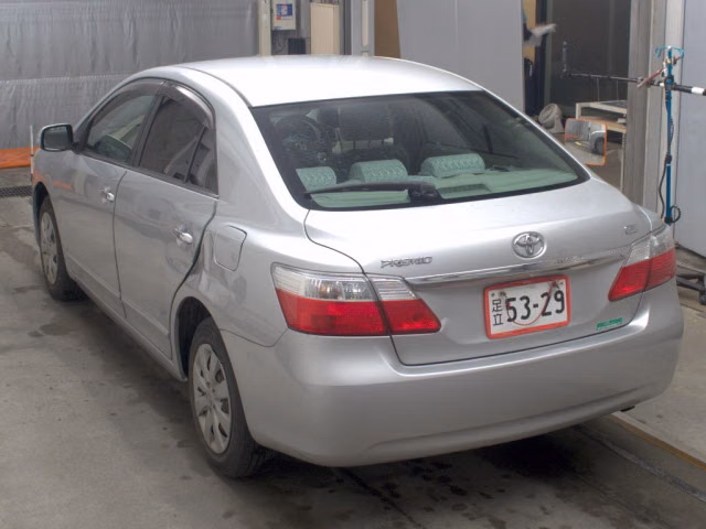 TOYOTA PREMIO