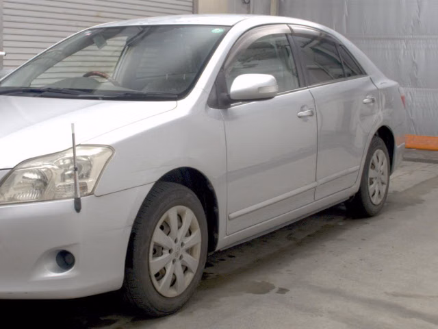 TOYOTA PREMIO