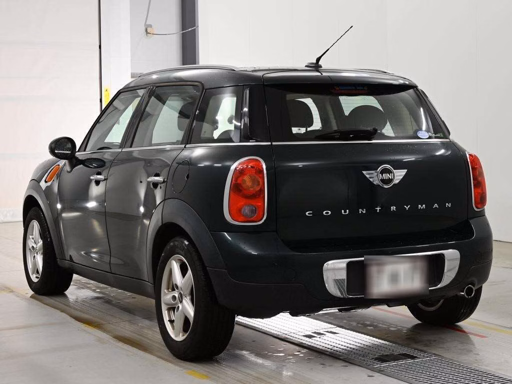 MINI CROSSOVER