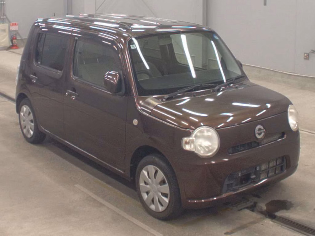 DAIHATSU MIRA COCOA
