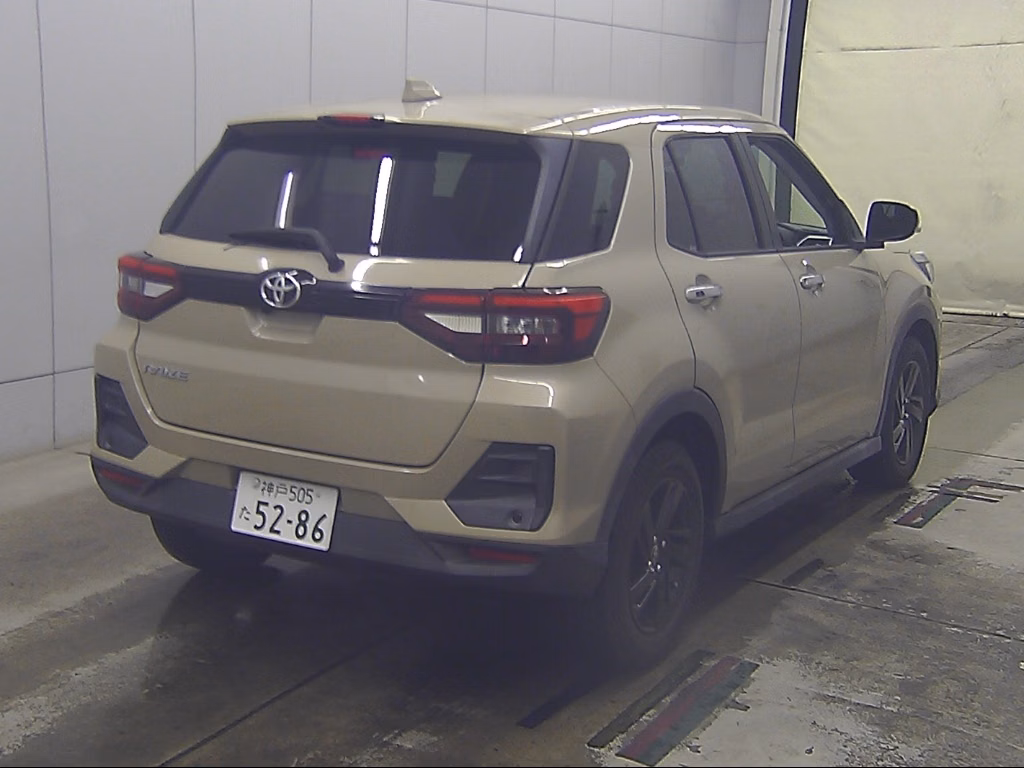 TOYOTA RAIZE