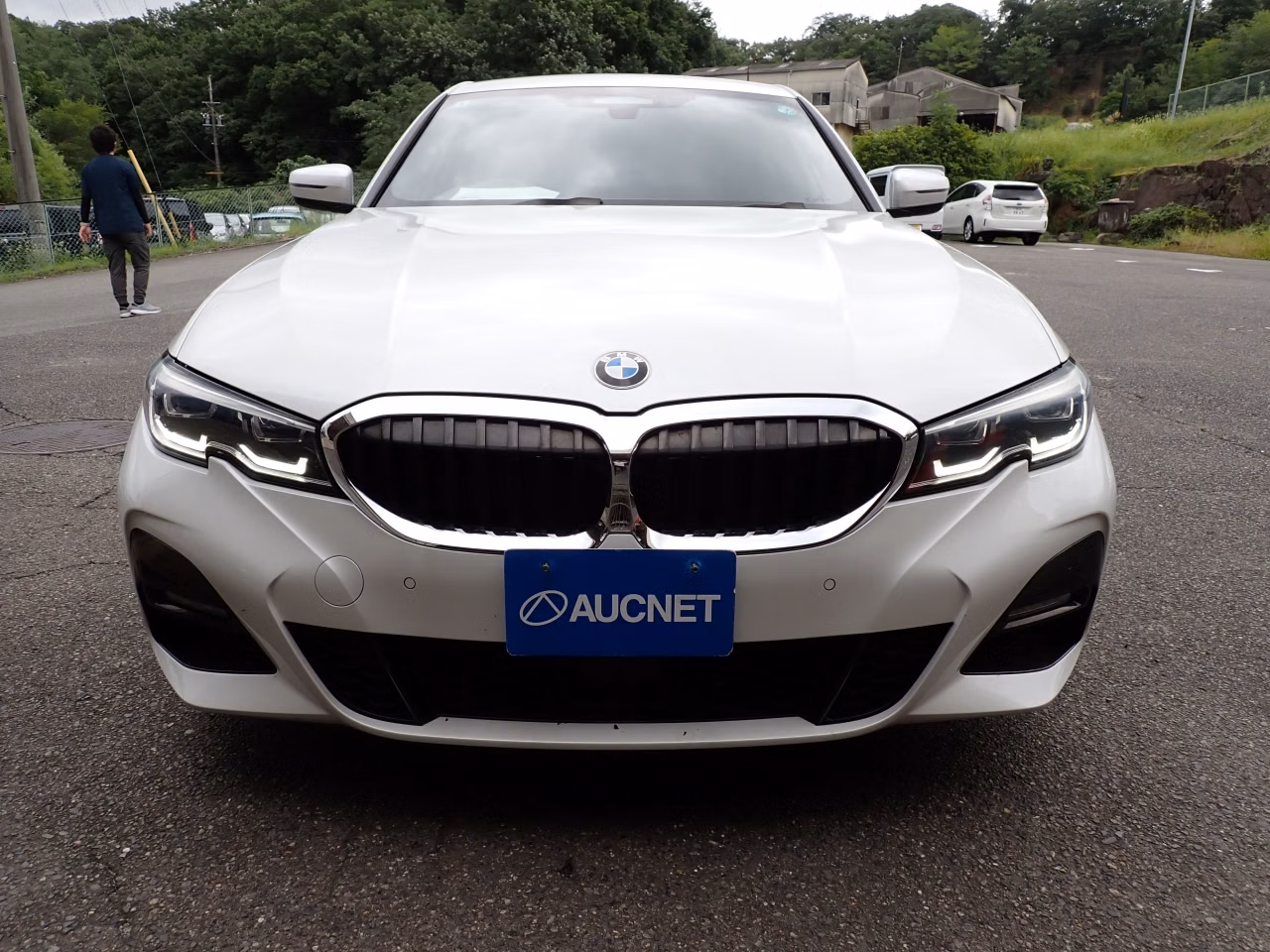 BMW 3-SERIES