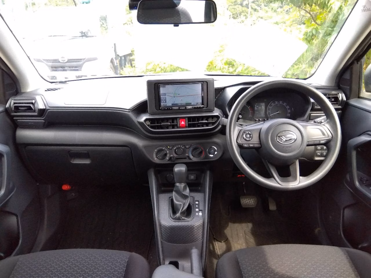 DAIHATSU ROCKY