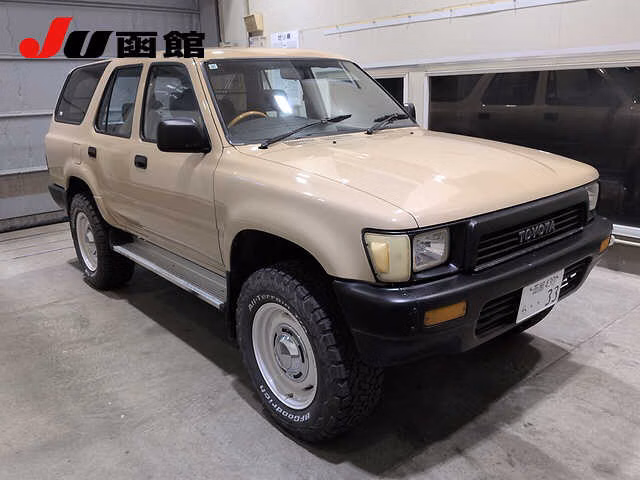TOYOTA HILUX SURF