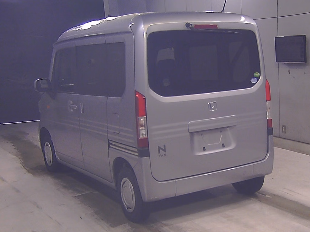HONDA N-VAN