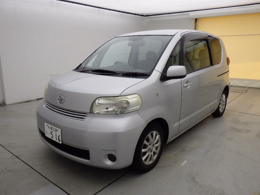 TOYOTA PORTE