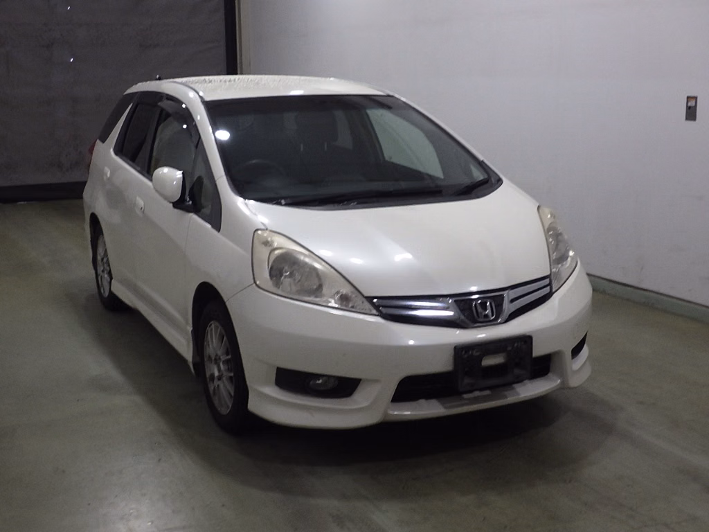 HONDA FIT SHUTTLE