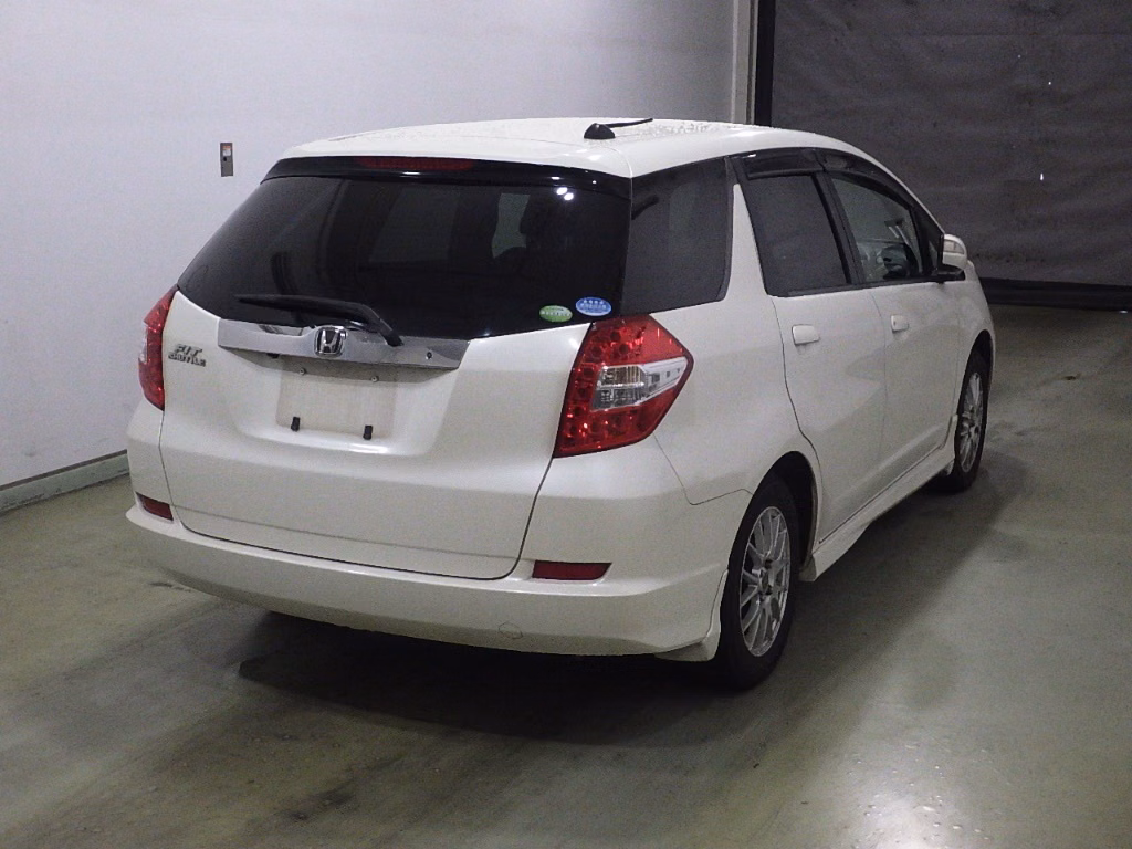 HONDA FIT SHUTTLE