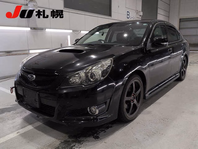 SUBARU LEGACY B4