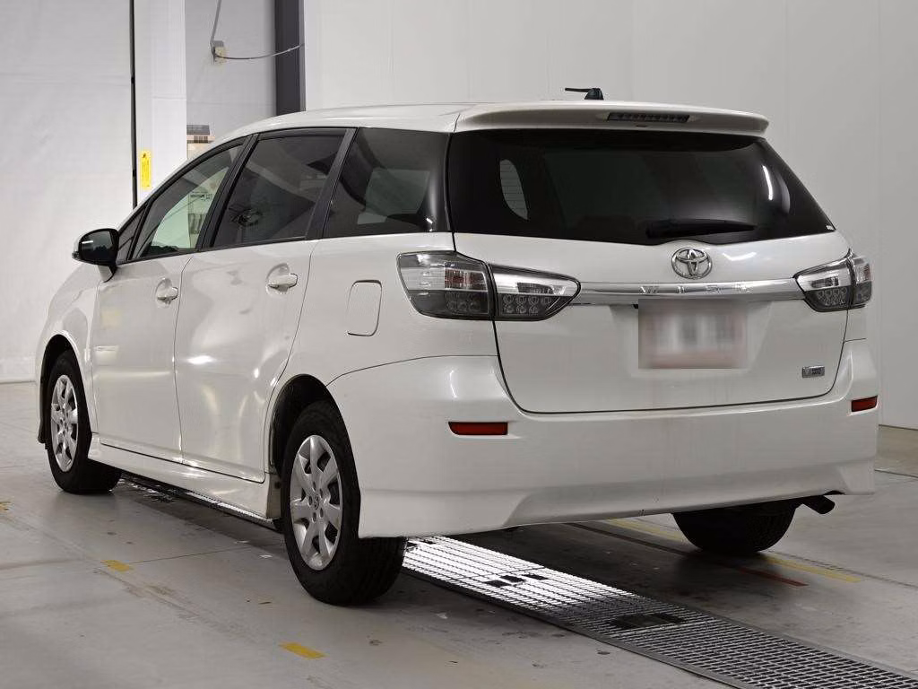TOYOTA WISH