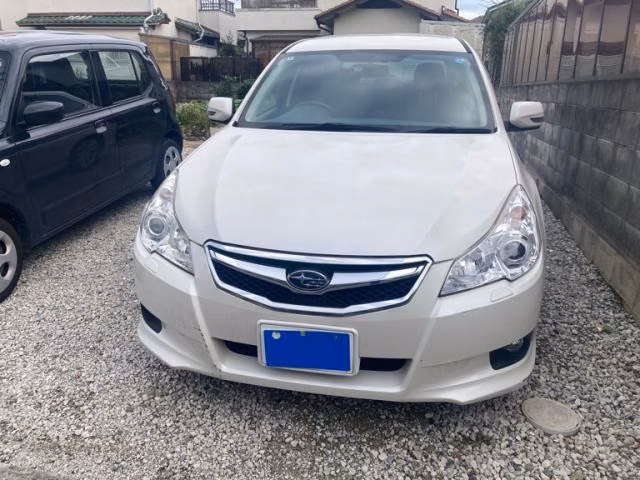 SUBARU LEGACY