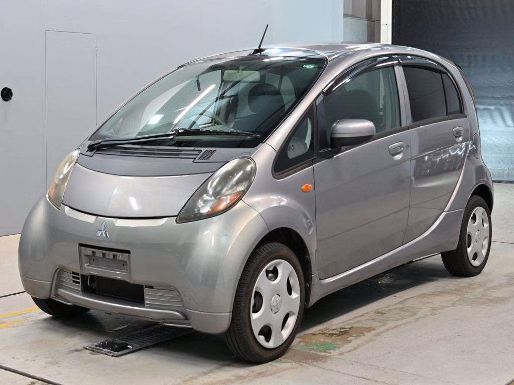 MITSUBISHI I