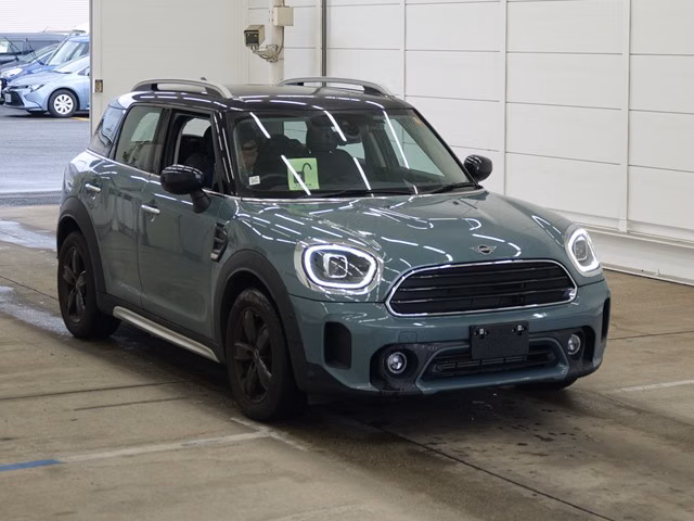 MINI CROSSOVER