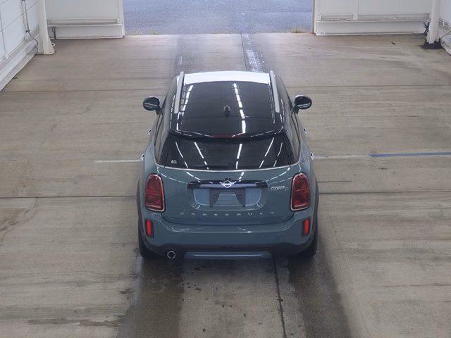 MINI CROSSOVER