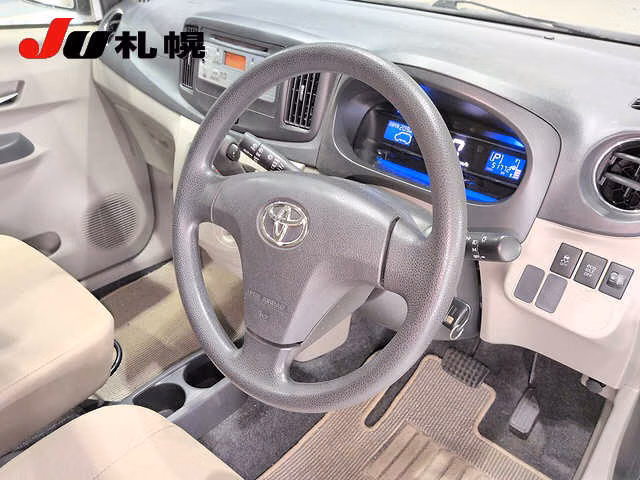 TOYOTA PIXIS EPOCH
