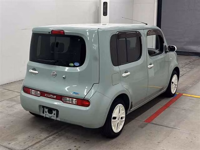 NISSAN CUBE