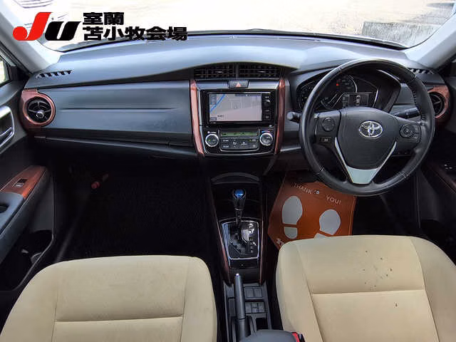 TOYOTA COROLLA AXIO