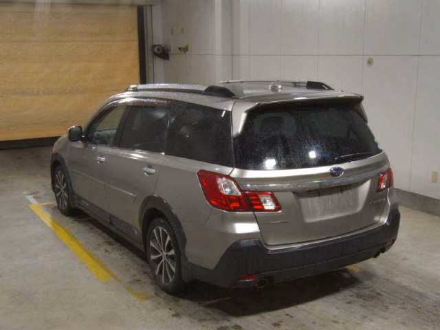 Subaru Exiga Crossover 7
