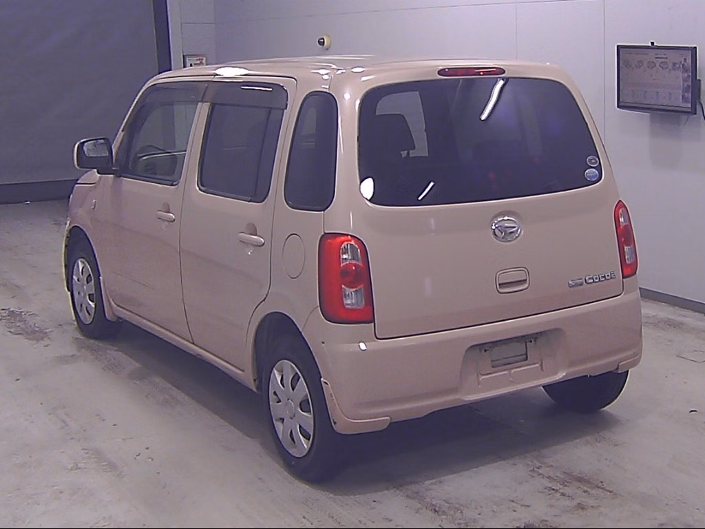 DAIHATSU MIRA COCOA