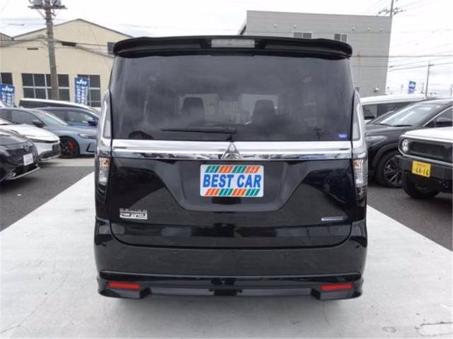 Mitsubishi Delica D:2