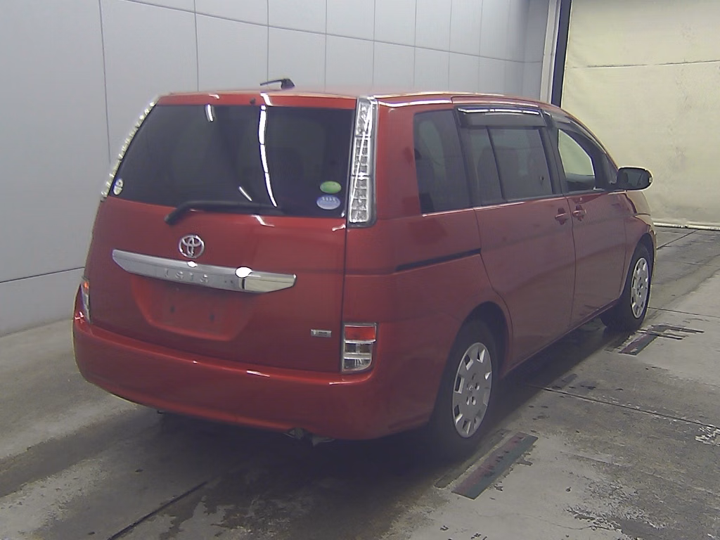 TOYOTA ISIS
