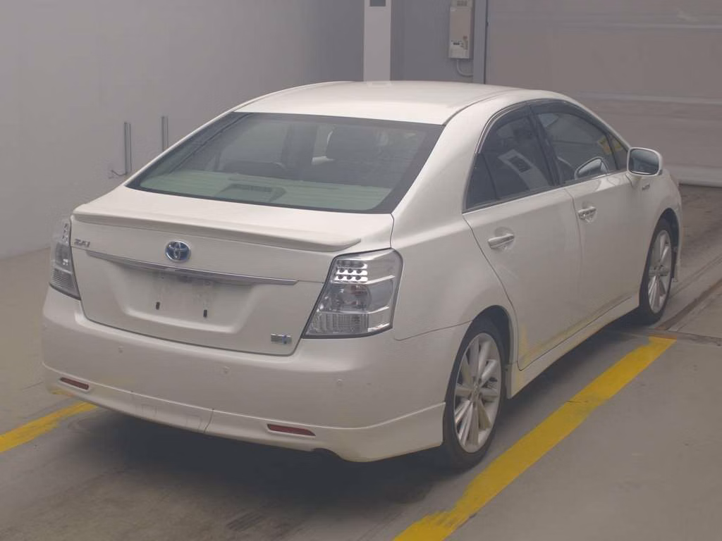 TOYOTA SAI
