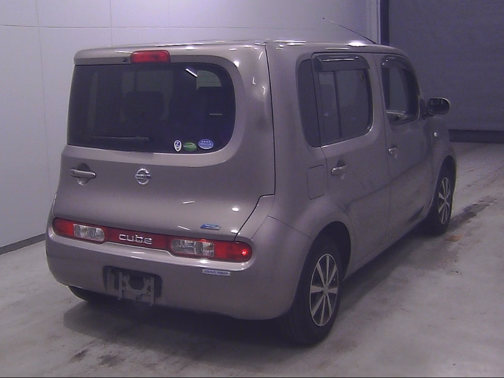 NISSAN CUBE