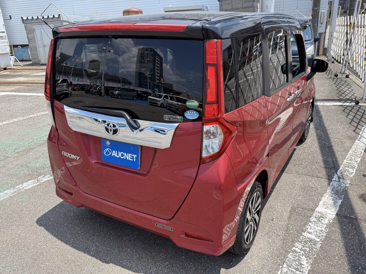 TOYOTA ROOMY