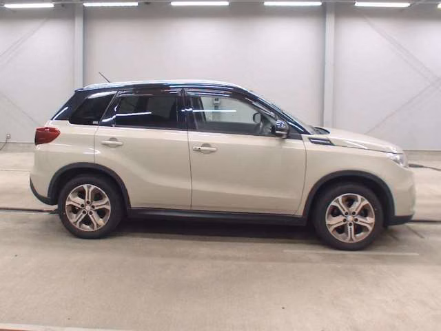 SUZUKI ESCUDO