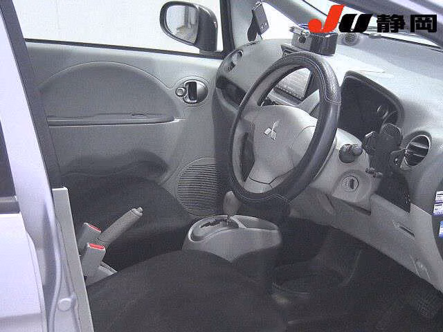 MITSUBISHI I