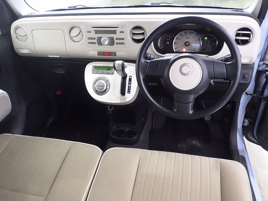 DAIHATSU MIRA COCOA