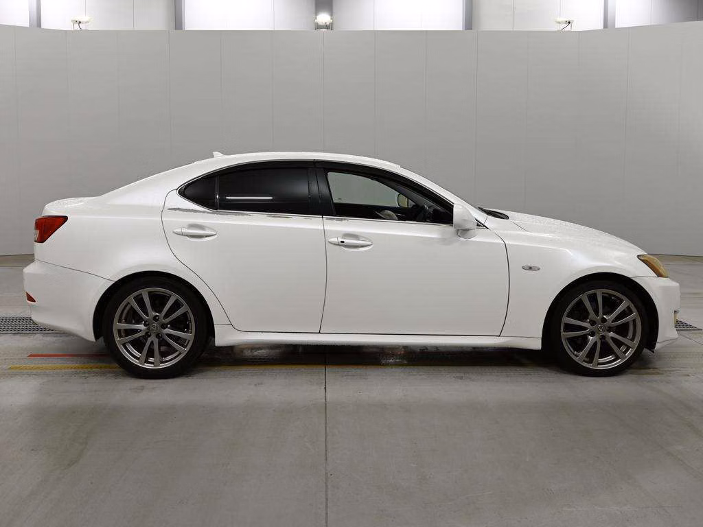 LEXUS IS250