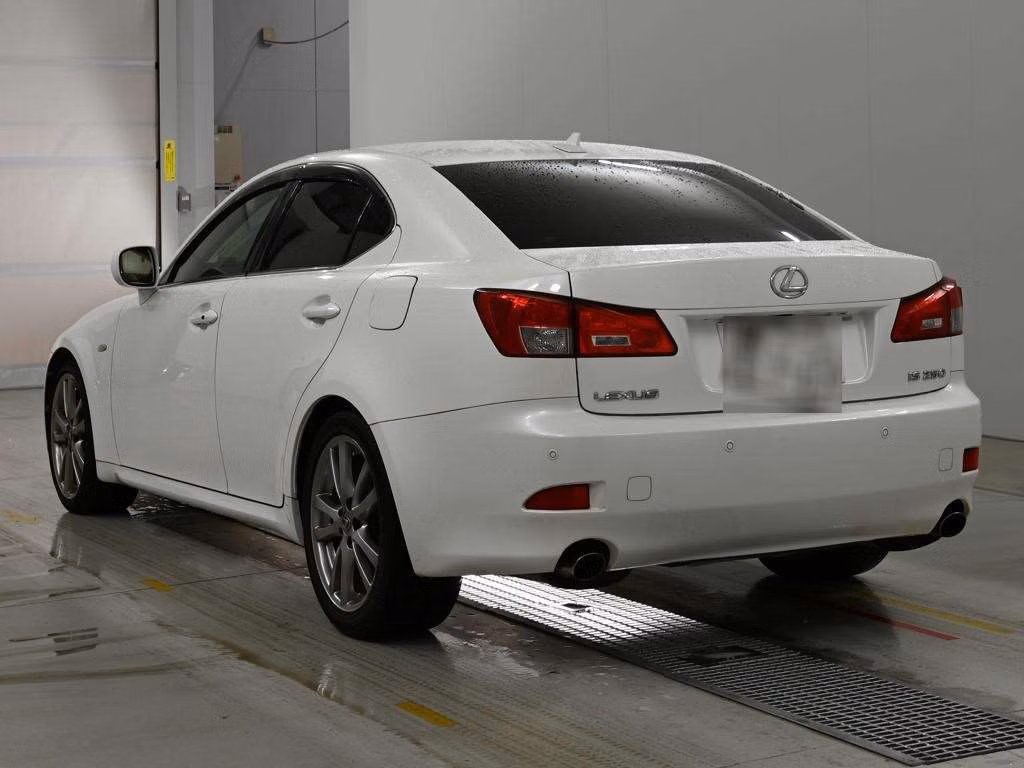 LEXUS IS250
