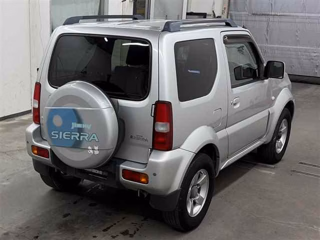 SUZUKI JIMNY SIERRA