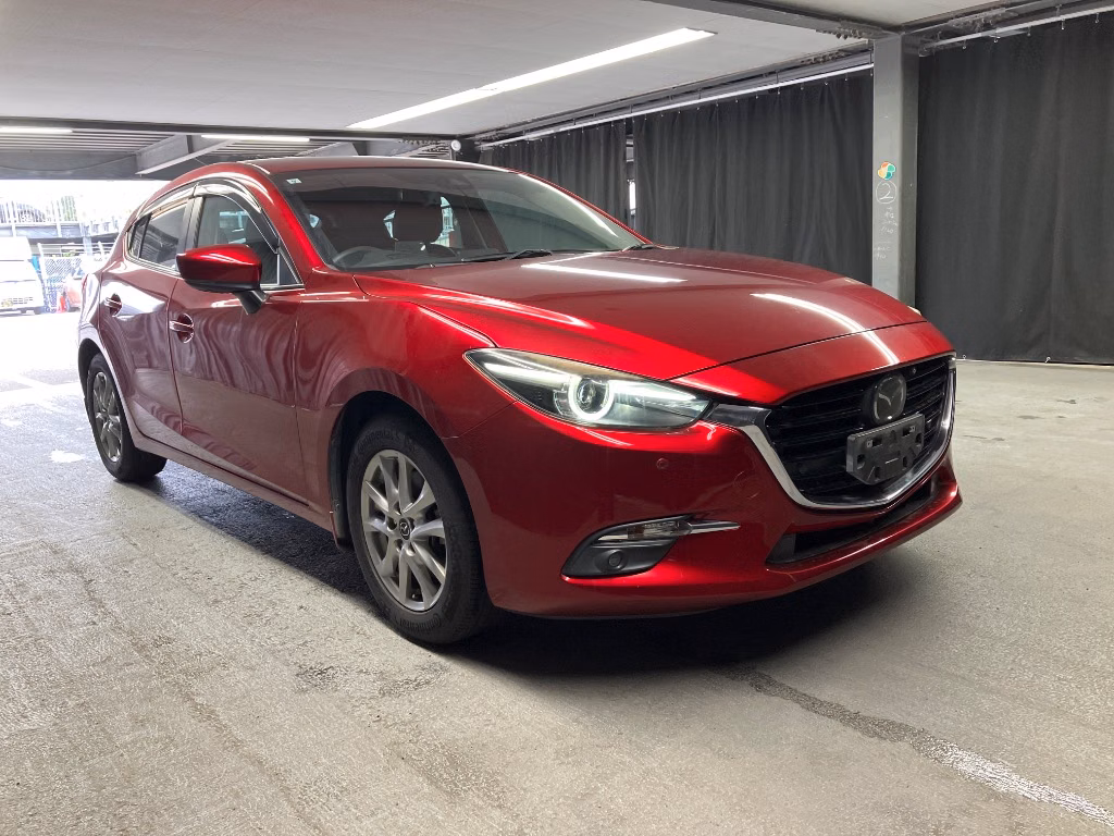 MAZDA AXELA