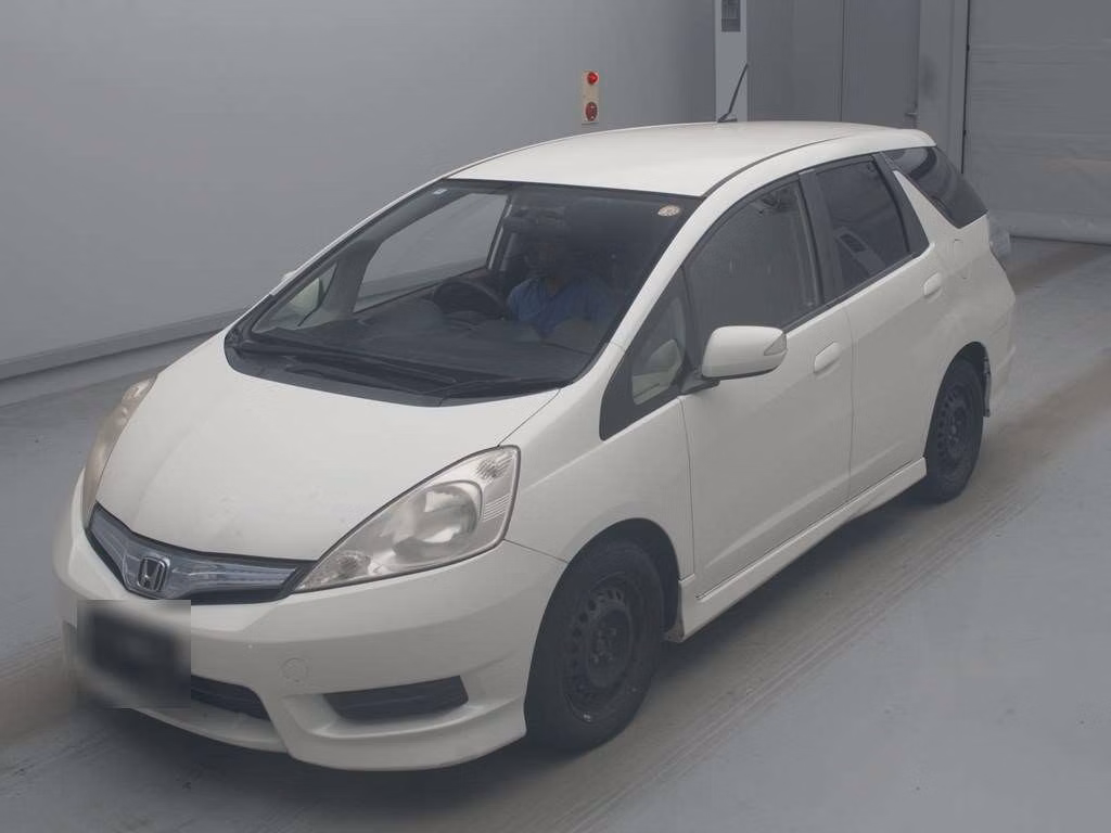 HONDA FIT SHUTTLE