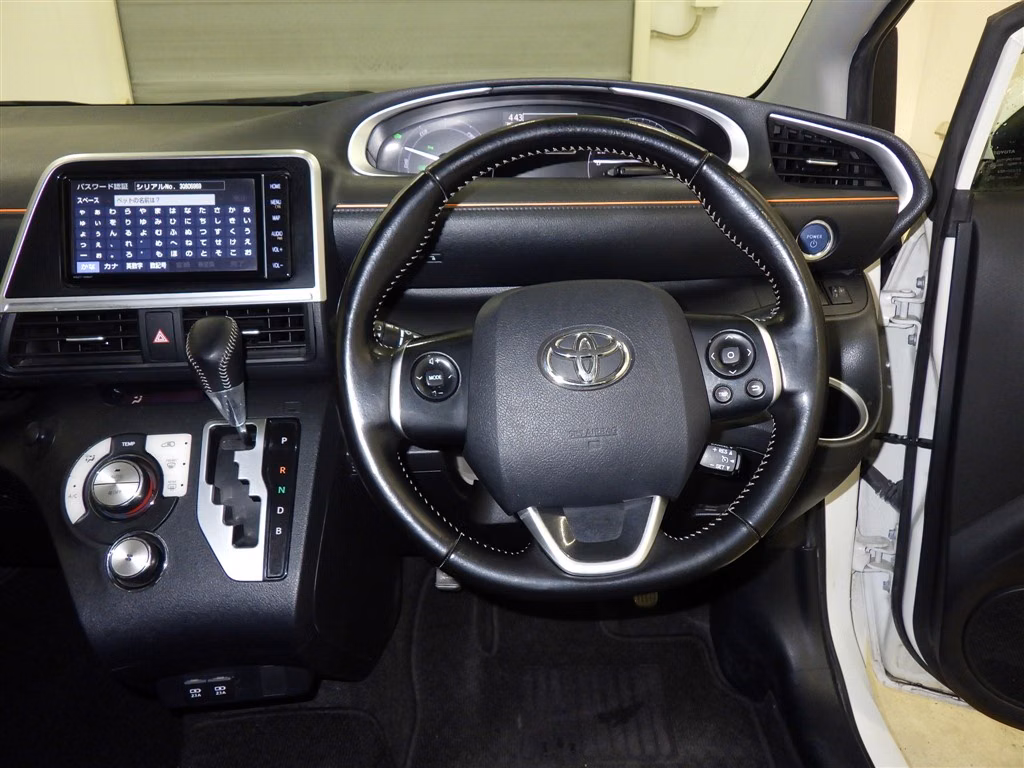 TOYOTA SIENTA