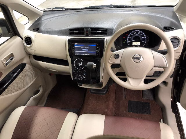 NISSAN DAYZ