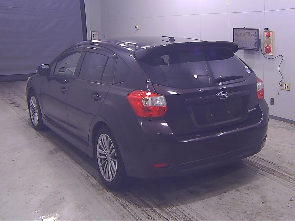 SUBARU IMPREZA