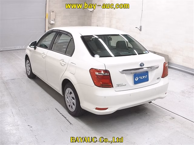 TOYOTA COROLLA AXIO