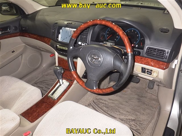TOYOTA PREMIO