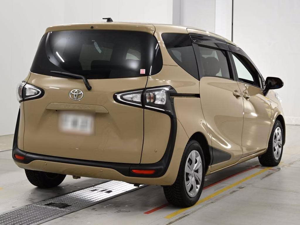 TOYOTA SIENTA