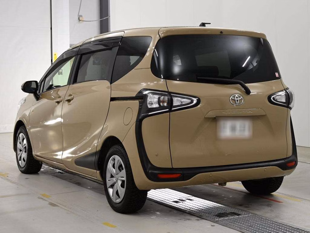 TOYOTA SIENTA