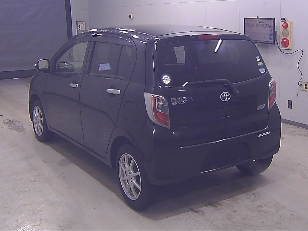 TOYOTA PIXIS EPOCH