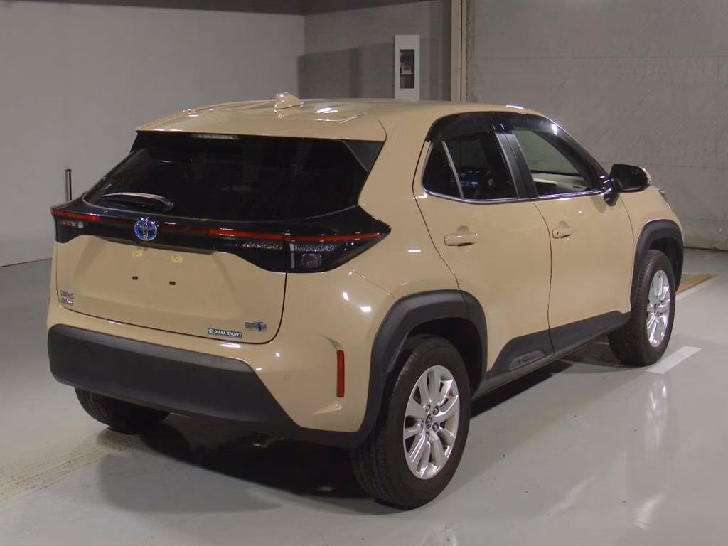 TOYOTA YARIS CROSS