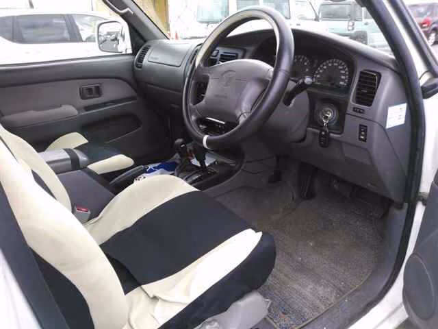TOYOTA HILUX SURF