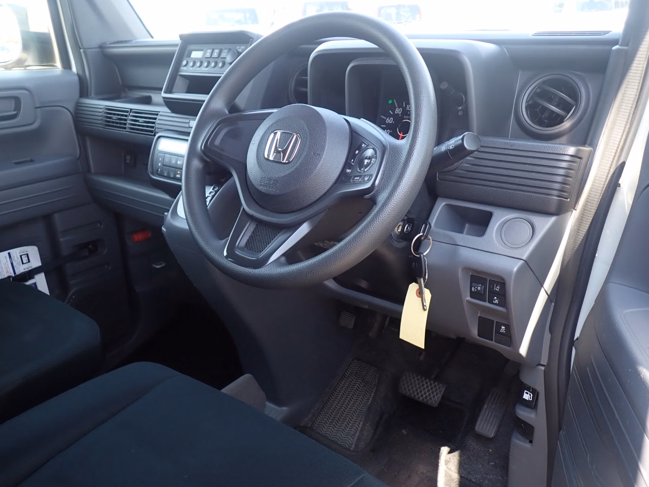 HONDA N-VAN